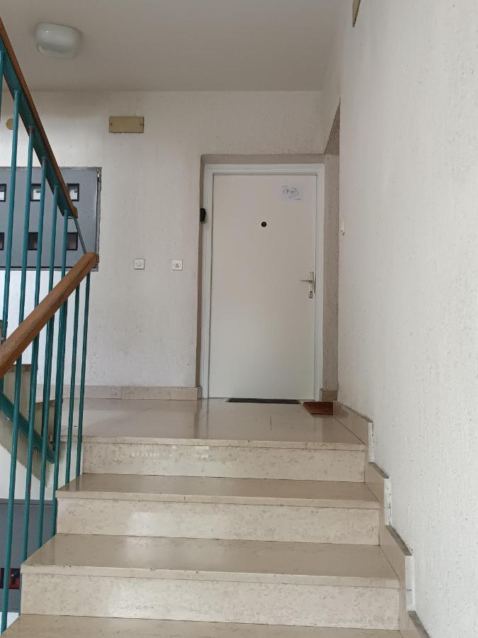 Apartman Vervis Varaždin エクステリア 写真