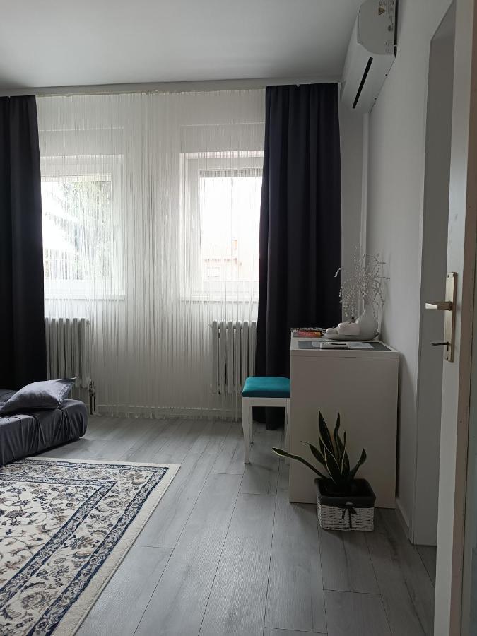 Apartman Vervis Varaždin エクステリア 写真