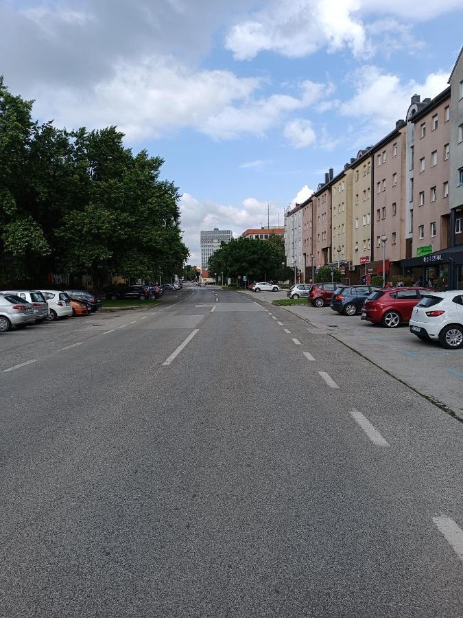 Apartman Vervis Varaždin エクステリア 写真